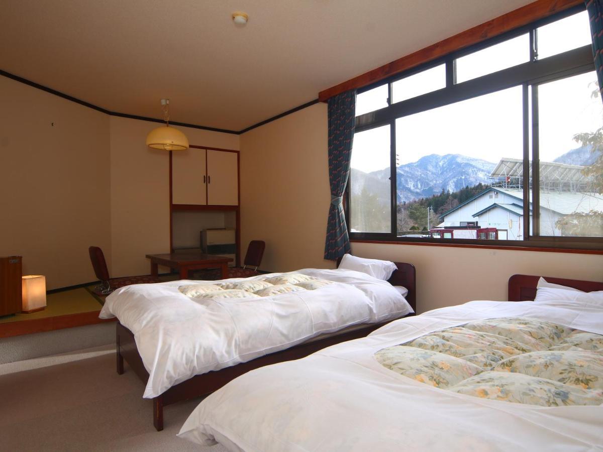 Guest Room Furusatomura Kogeikan Omači Exteriér fotografie